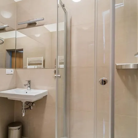 Appartement Modern Fully Equipped With Parking Zavadilka 2620 Ceske Budejovice